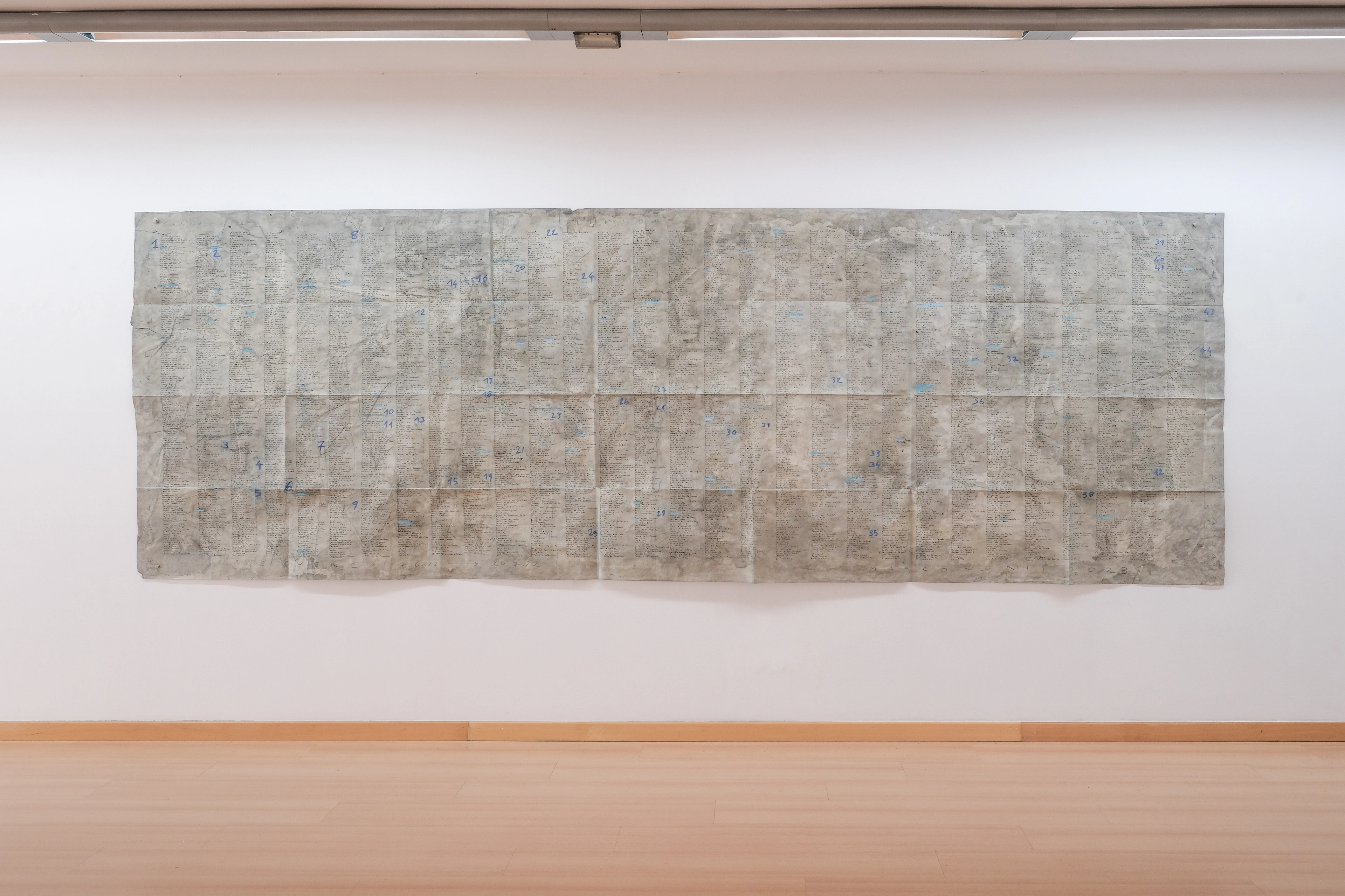 Sequere, toponimi, 2023, tecnica mista su carta, 150 cm × 435 cm.