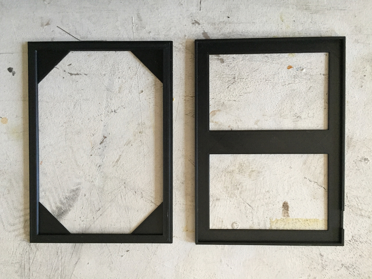 Algunos marcos diseñados e impresos en 3D por Patricio Rivera